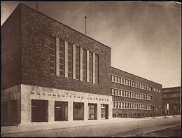 Pädagogische Akademie, Dortmund: Teilansicht Hauptfassade von Paul Fehmer (geb. 1891, als Architekt)