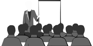 Skizze eines Vortrages in grau gezeichnet mit weißen Hintergrund.