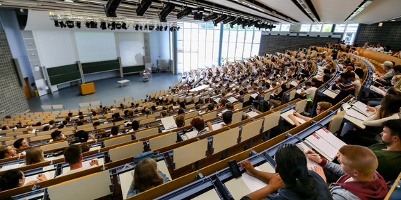 Symbolbild für Lehre