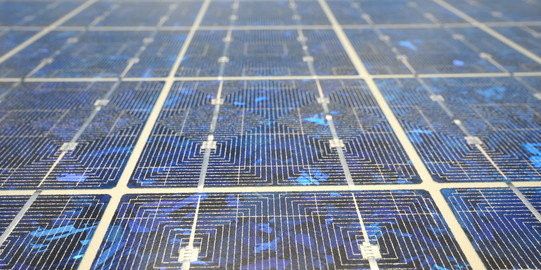 Solarpanel Eine Nahaufnahme von einem Solarpanel.