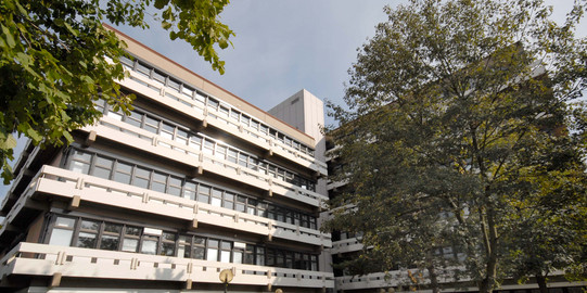 Emil-Figge-Straße 50 Das Gebäude an der Emil-Figge-Straße 50.